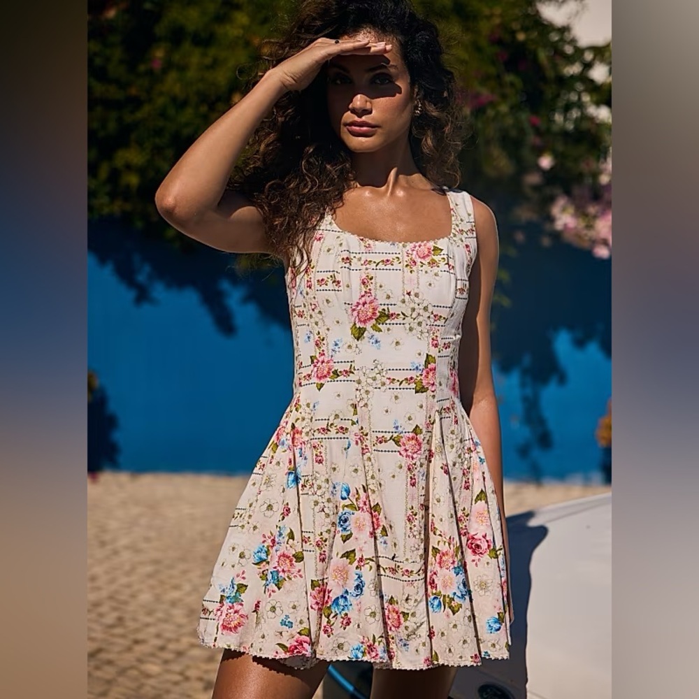 NWT AGUA BENDITA
Kristen Meraki Dress